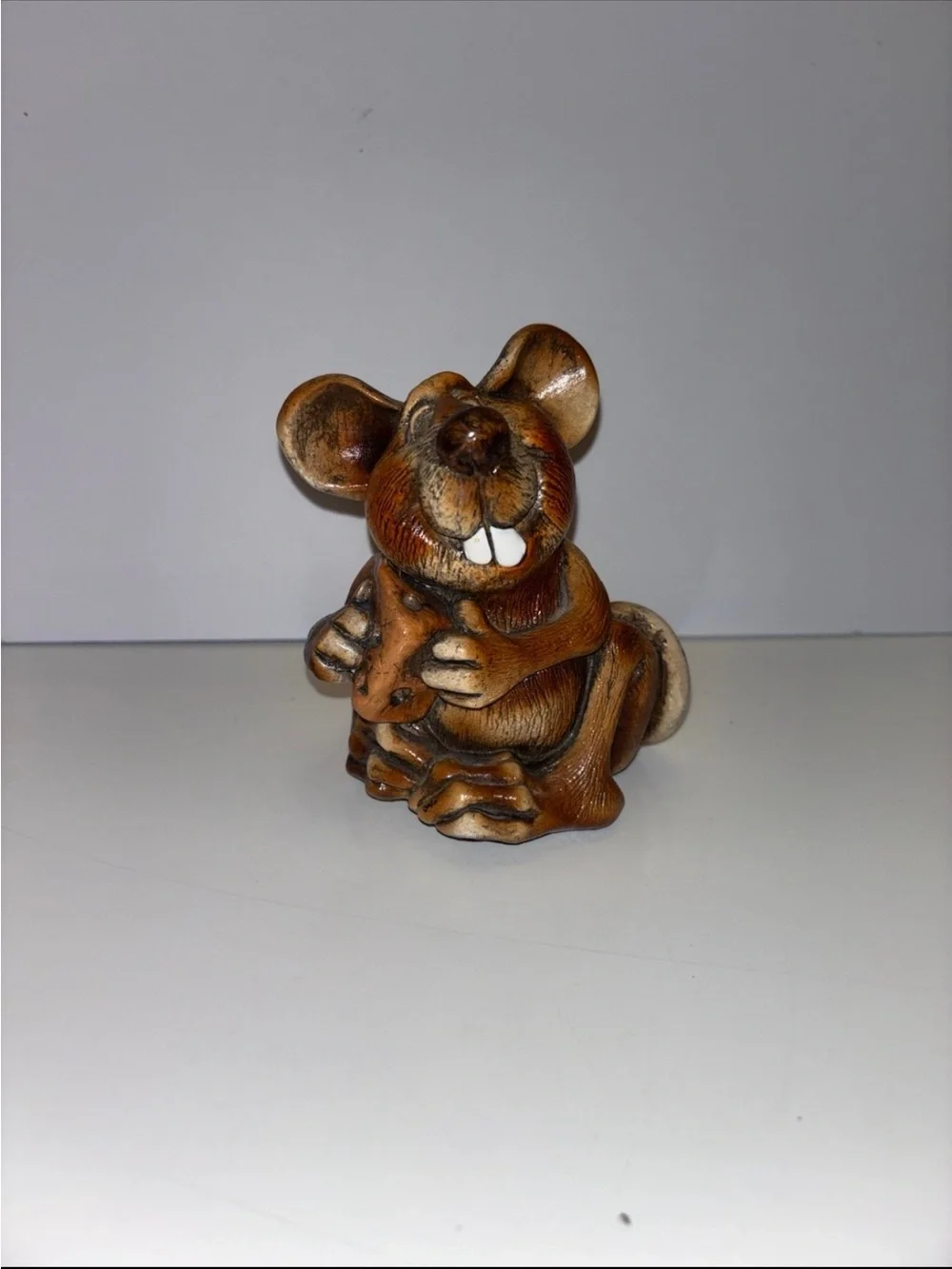 VINTAGE 1985 John Raya BEASTIES OF THE KINGDOM Rat with cheese Figurine decor